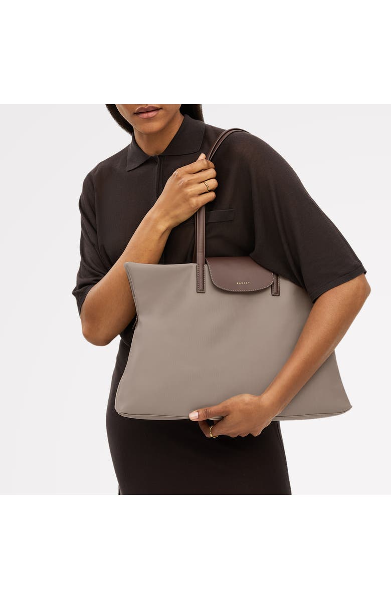 Radley Pocket Essentials Medium Ziptop Tote Bag, Alternate, color,