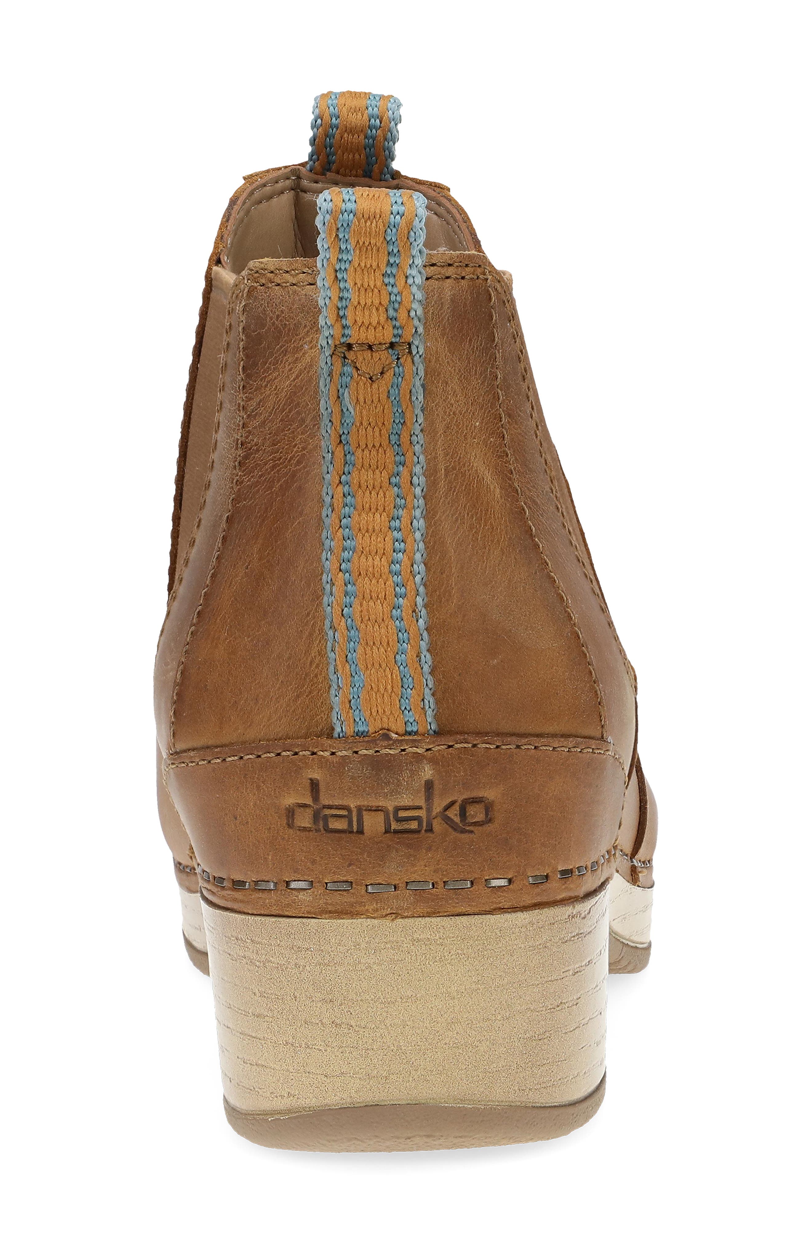 Dansko Becka Chelsea Boot, Alternate, color, Tan Oiled Pull Up