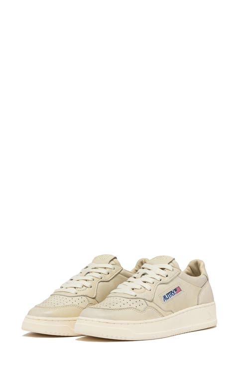 Medalist Low Sneaker (Women)