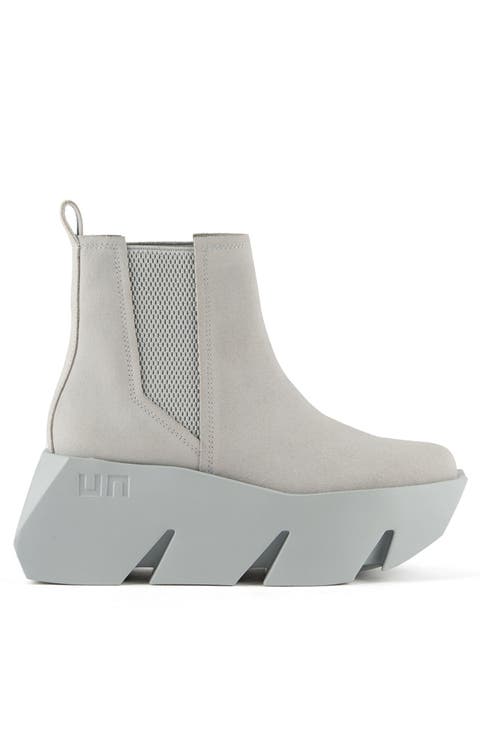 Bull Run Sandal