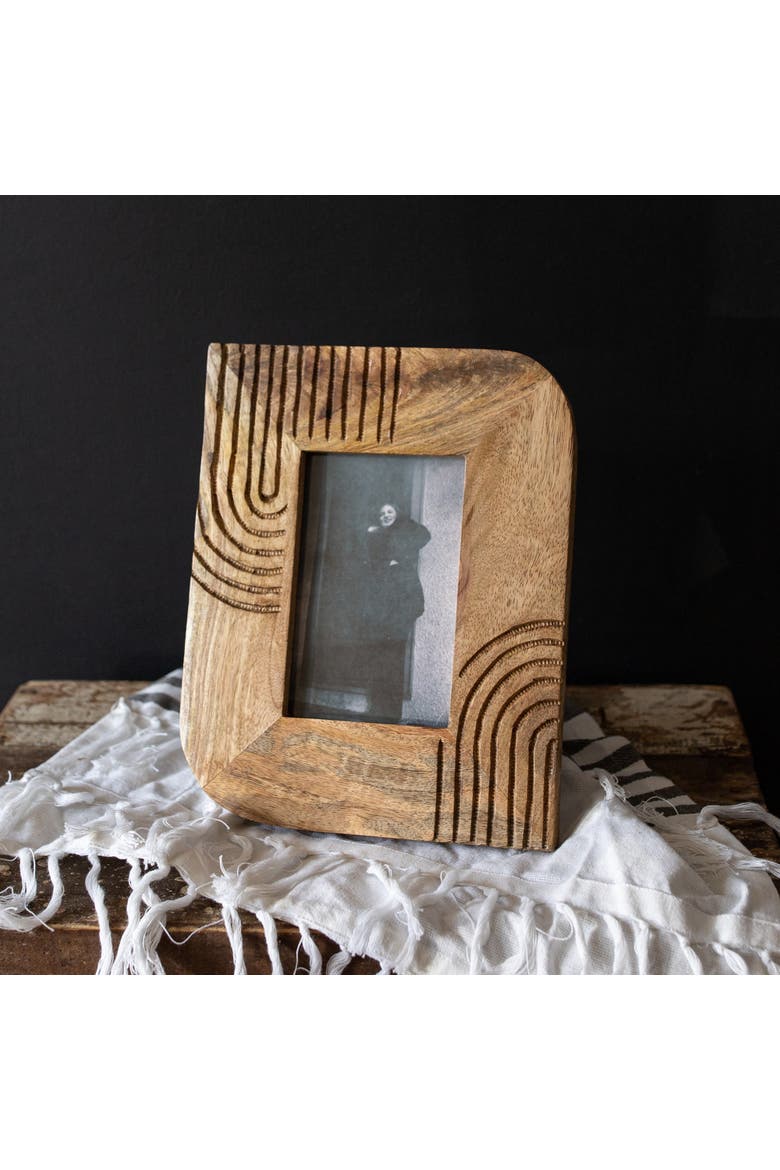 4x6 Inch Carved Arch Mango Wood Picture Frame, Alternate, color, Brown