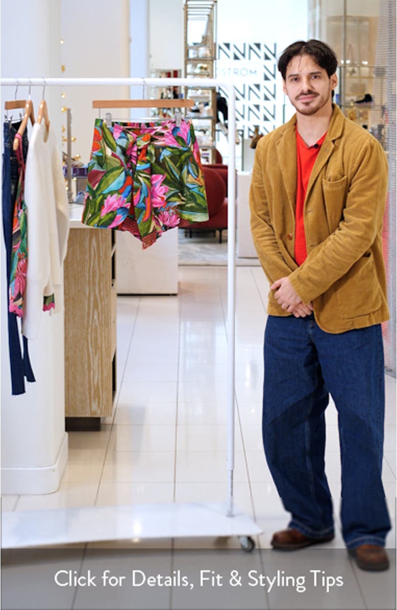 Jardin De Reve Linen Blend Shorts, sales video thumbnail