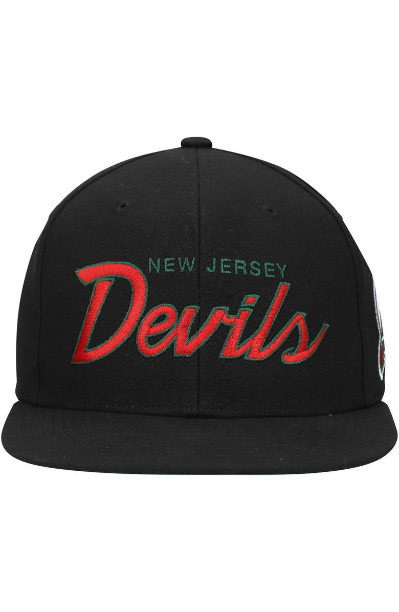 Mitchell & Ness Men's Mitchell & Ness Black New Jersey Devils Core Team Script 2.0 Snapback Hat, Alternate, color, Black