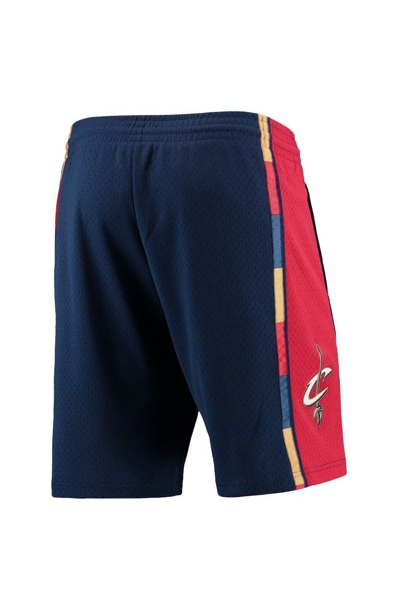 Mitchell & Ness Men's Mitchell & Ness Navy Cleveland Cavaliers 2008-09 Hardwood Classics Swingman Shorts, Alternate, color, 