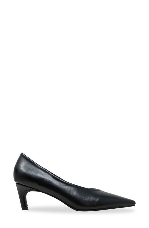 Chase & Chloe Chase And Chloe Zandra Pointed Toe Pump