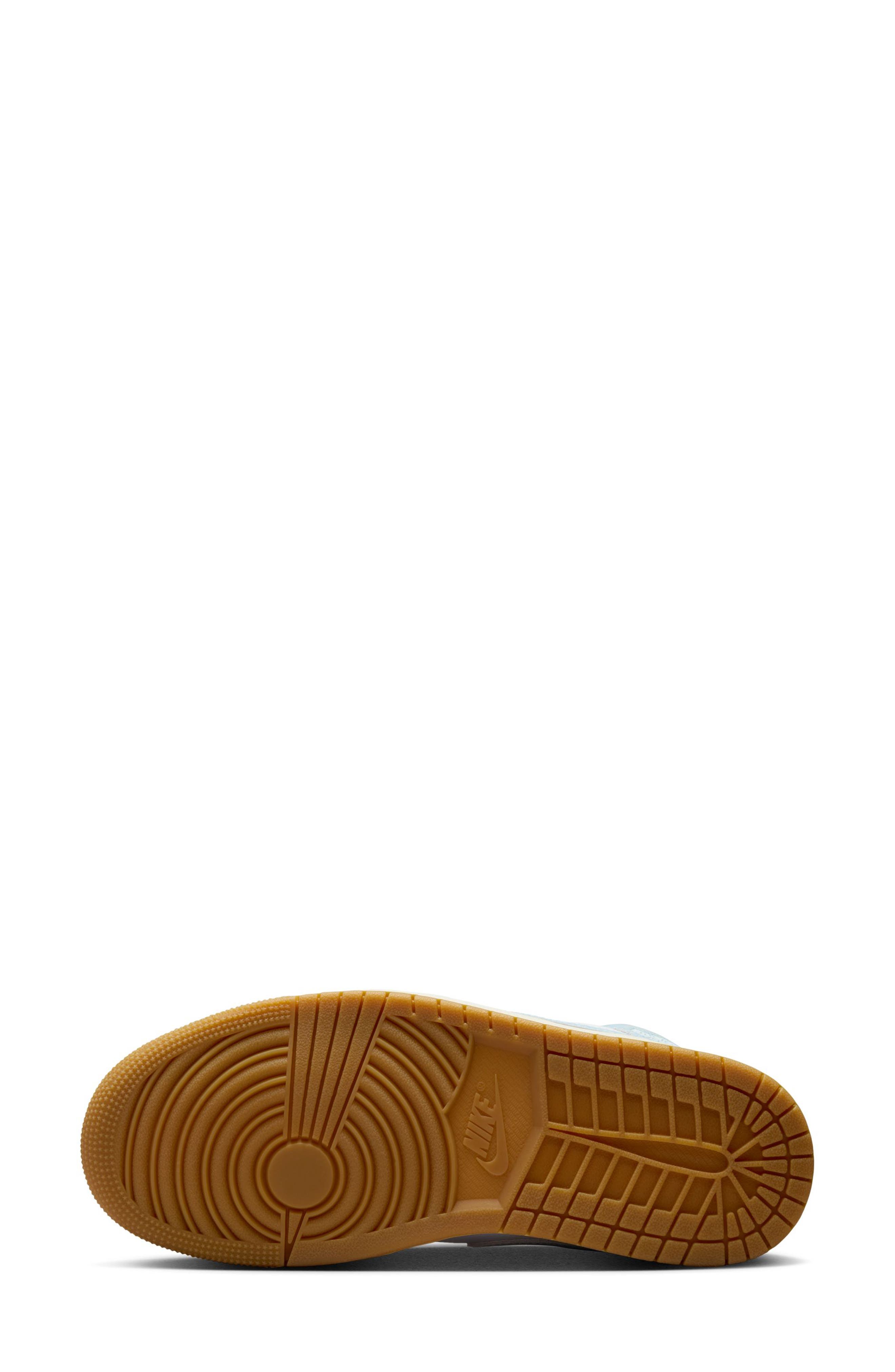 Jordan Air Jordan 1 Mid SE Velvet Basketball Sneaker, Alternate, color, 100 White/Wrnblu