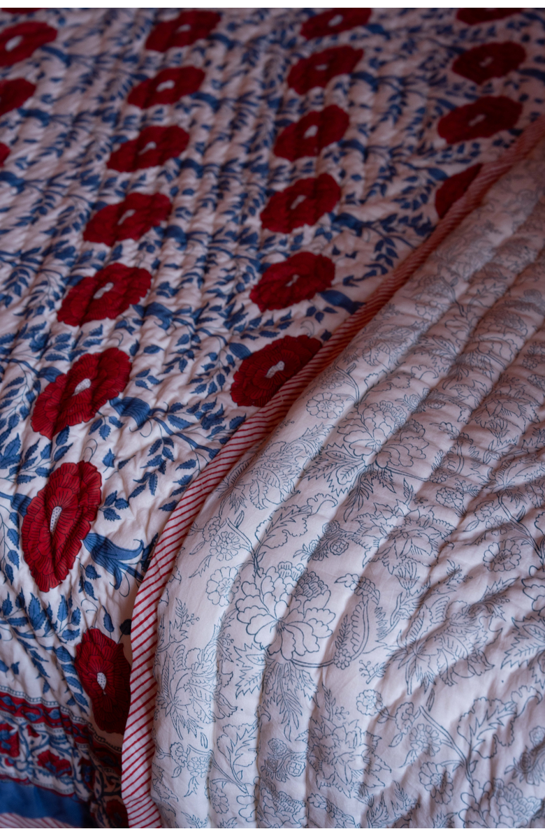 Inner Child Araminta Block Print Reversible Cotton Quilt, Alternate, color, Blue - 90X92