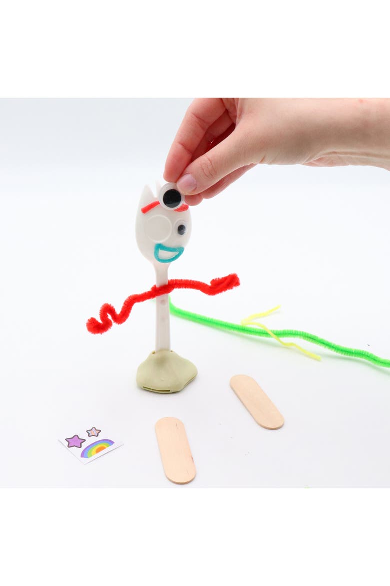 Toy Story 5 Creativity Set, Alternate, color, Multicolored