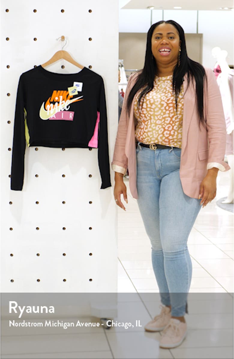 Sportswear Air Force 1 Stacked Logo Crop Tee, sales video thumbnail