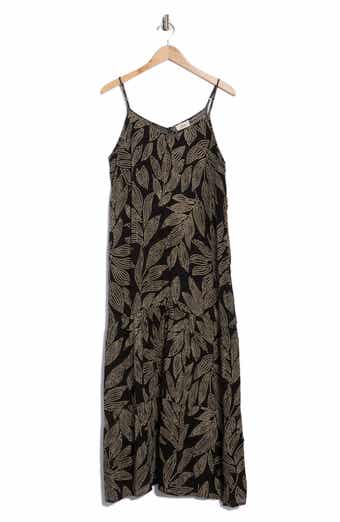 Elan Tiered Maxi Dress