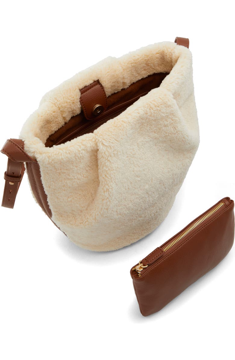 Who What Wear Amelia Faux Shearling Bucket Bag, Alternate, color,