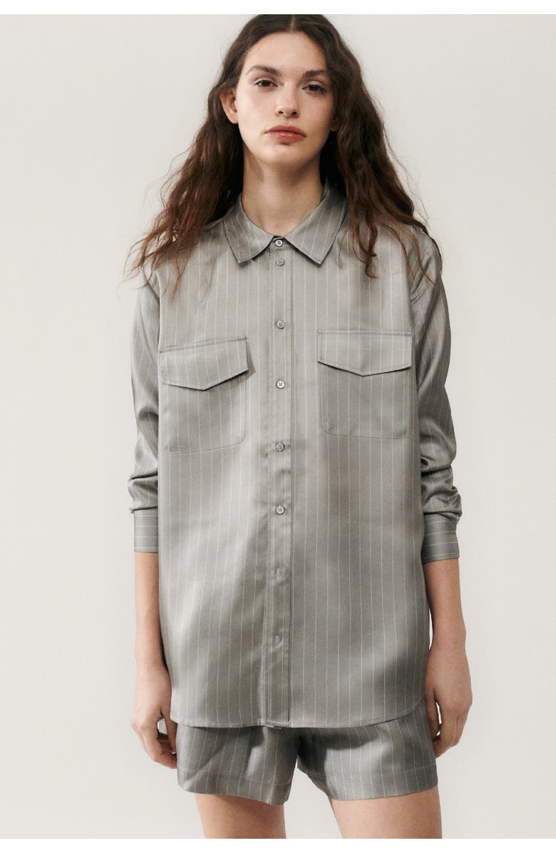SILK LAUNDRY TWILL BOYFRIEND SHIRT MOON PINSTRIPE, Main, color, Moon Pinstripe
