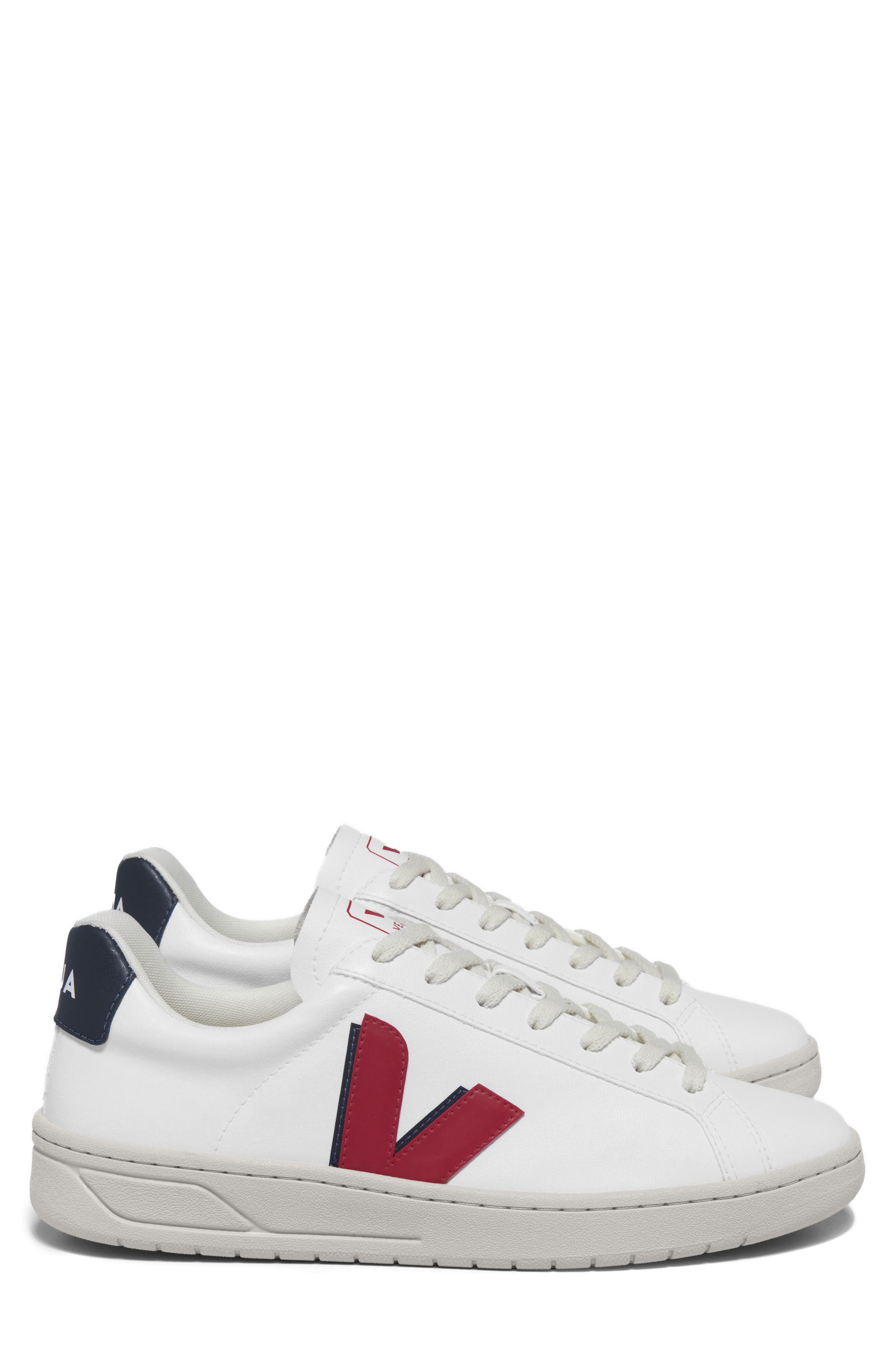Veja Urca CWL Sneaker, Alternate, color, 