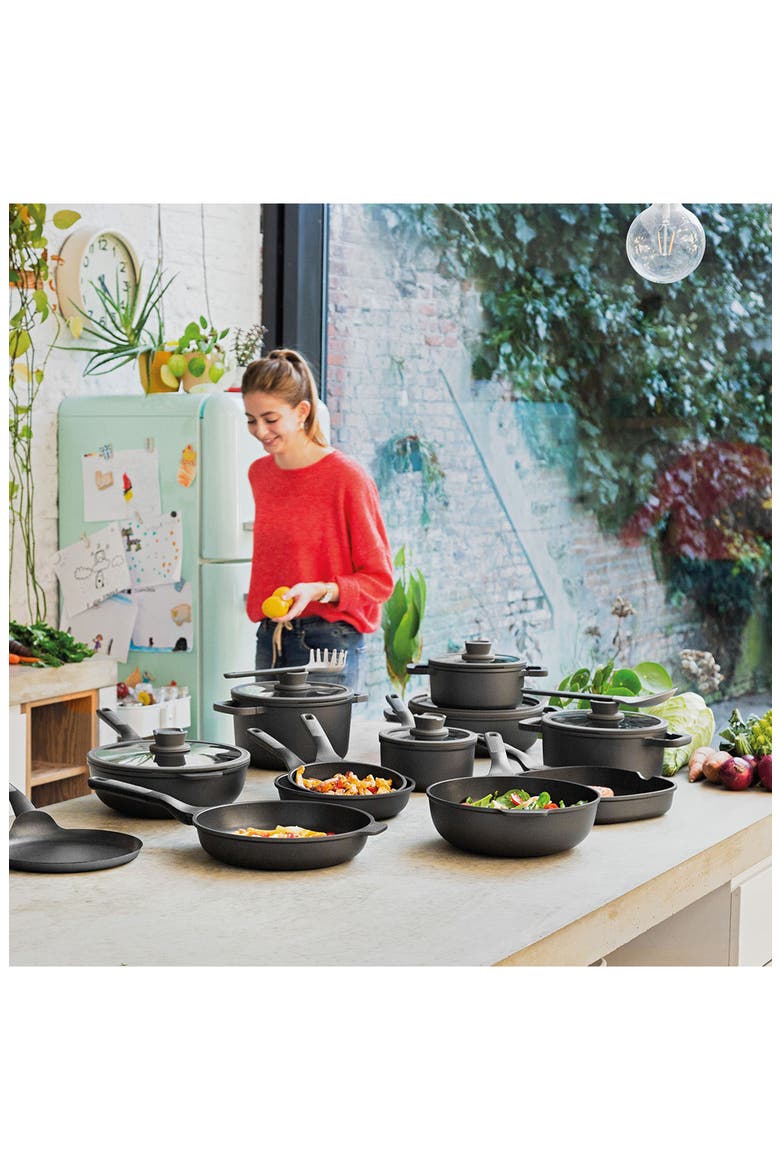 Leo Stone+ Wok Pan, Alternate, color, BLACK