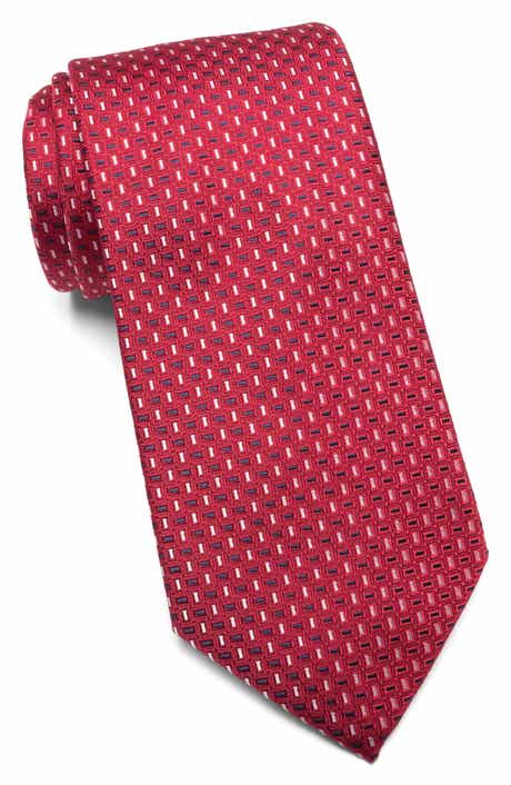 Micro Geometric Tie