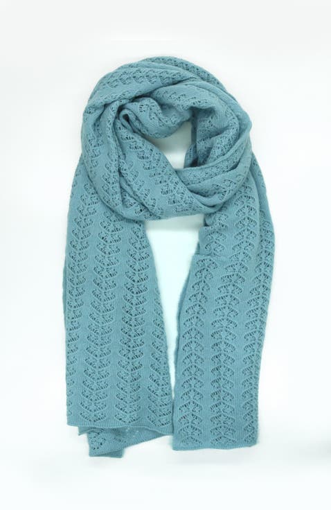 Cashmere openwork wrap