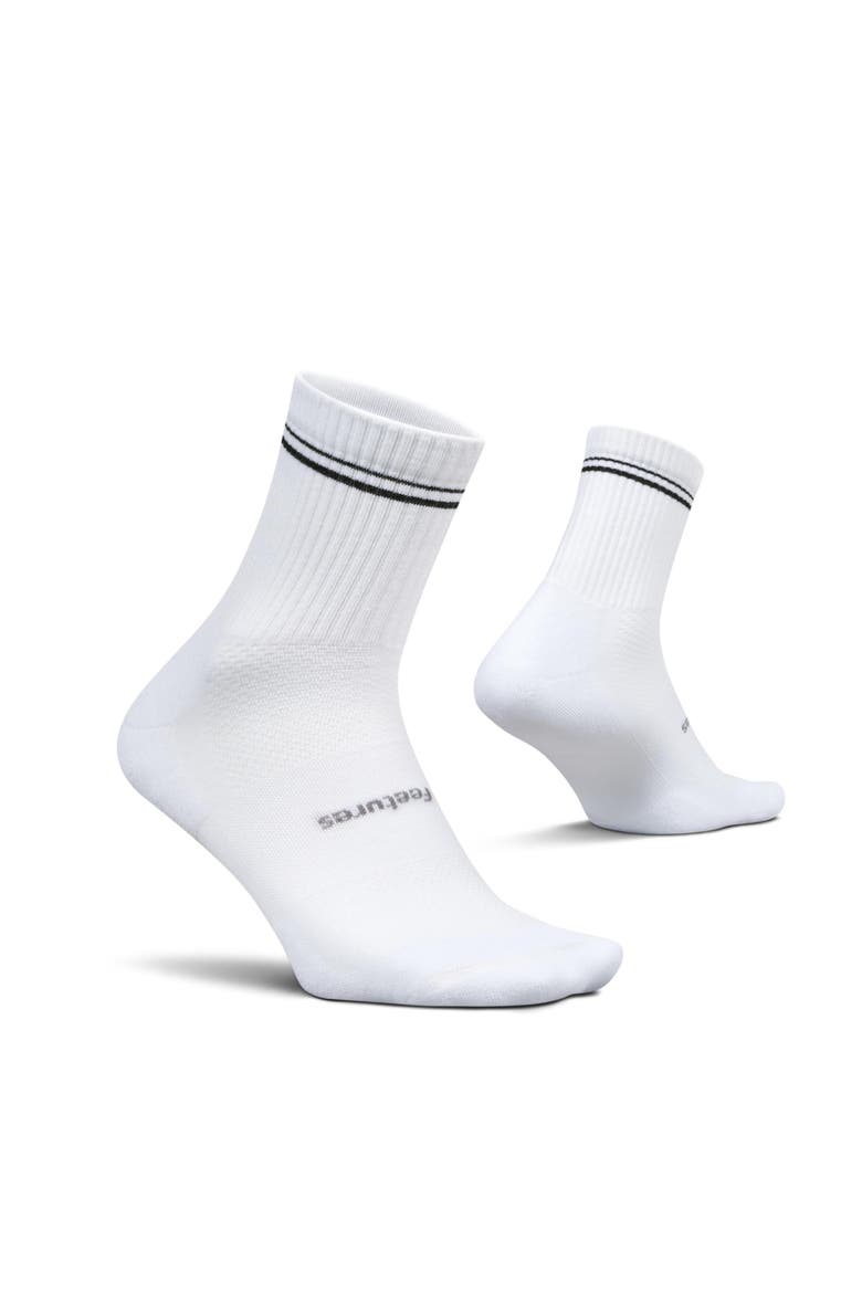 High Performance Max Cushion Quarter Tall Sock MoistureWicking Athletic Socks, Main, color, Black Stripe