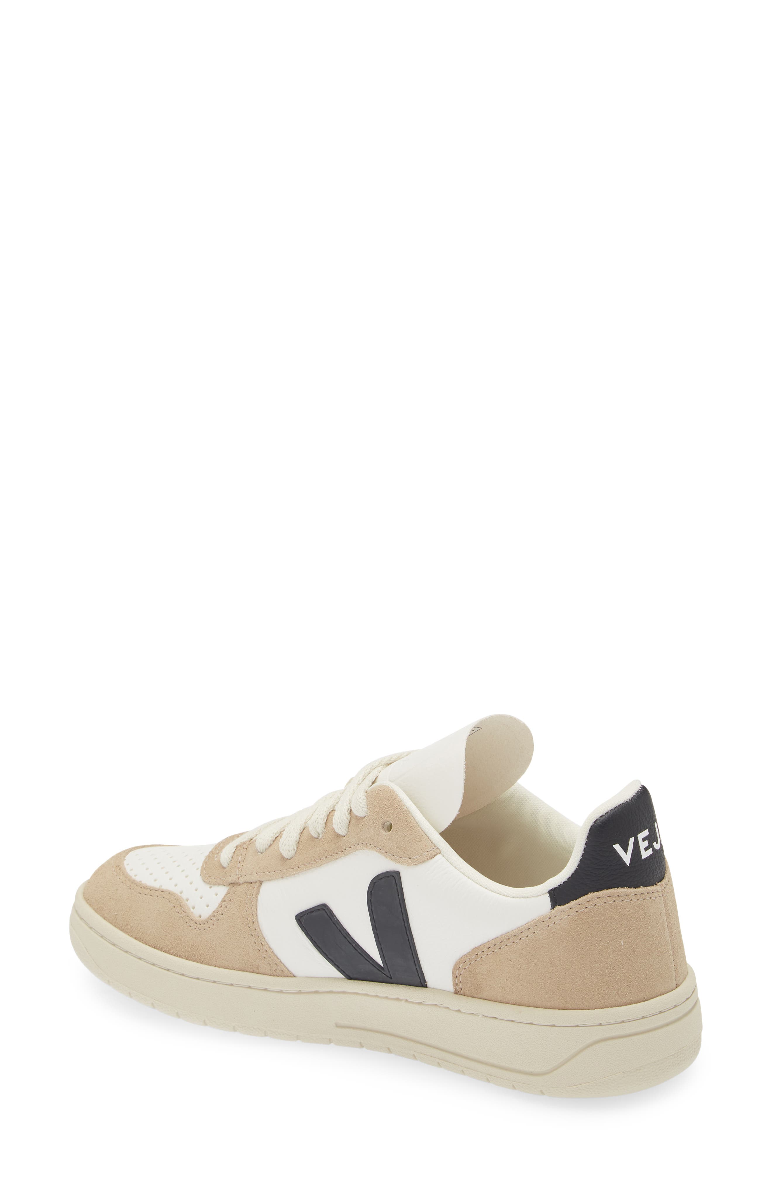 Veja V-10 Sneaker, Alternate, color, 