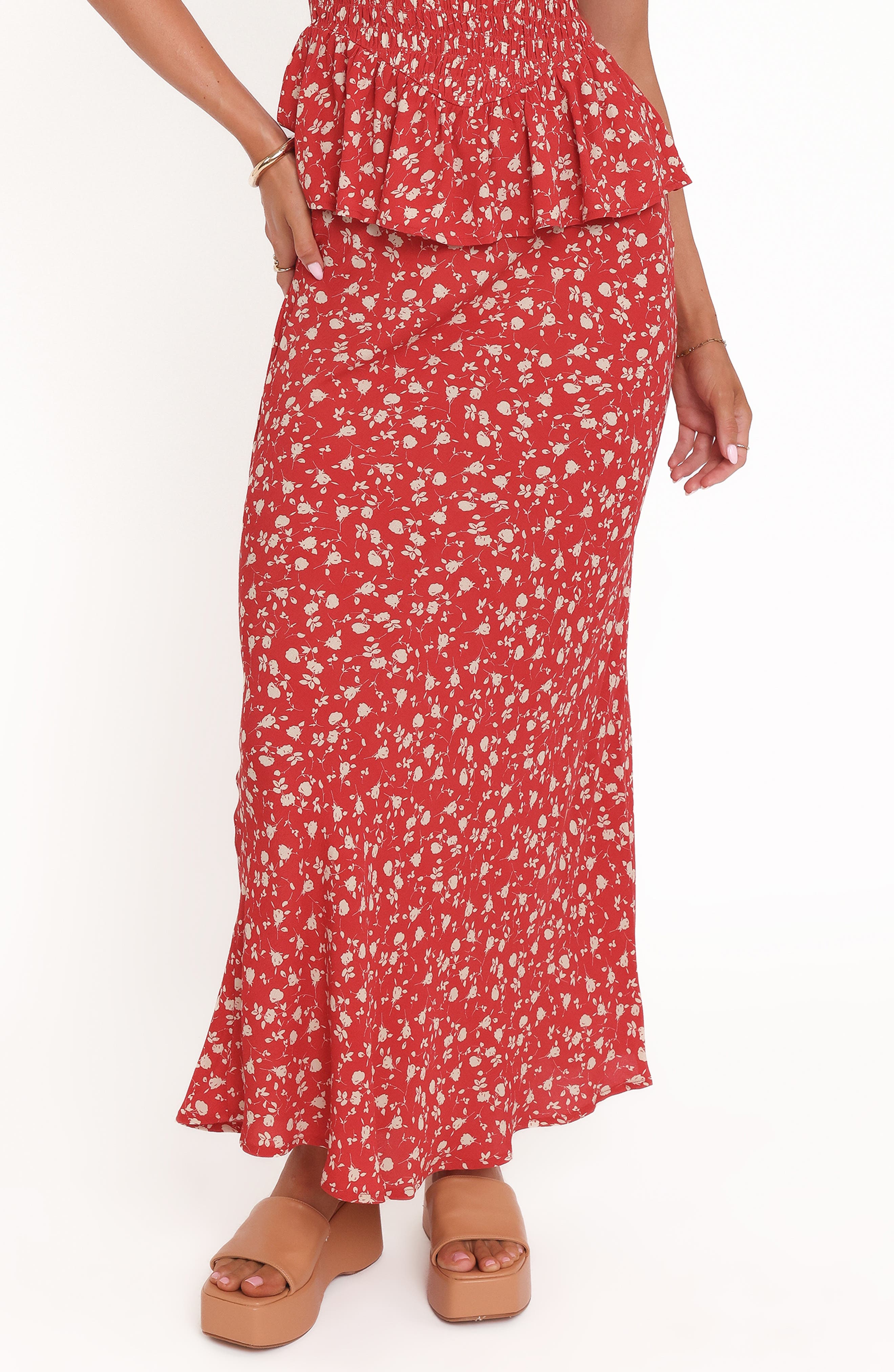 selected RED FLORAL