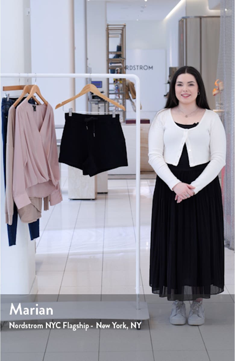 AirEssentials 4-Inch Shorts, sales video thumbnail