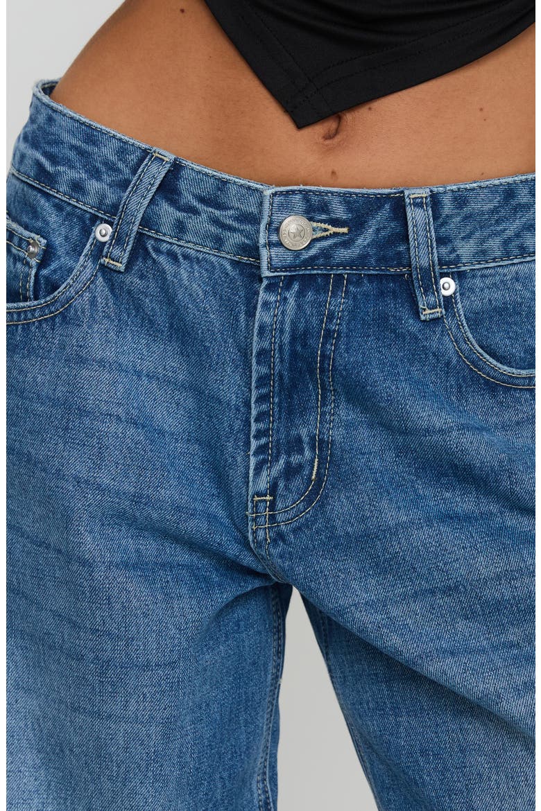 Serenitia Relaxed Straight Leg Jeans, Alternate, color, MID BLUE WASH