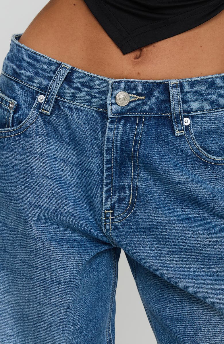Serenitia Relaxed Straight Leg Jeans
