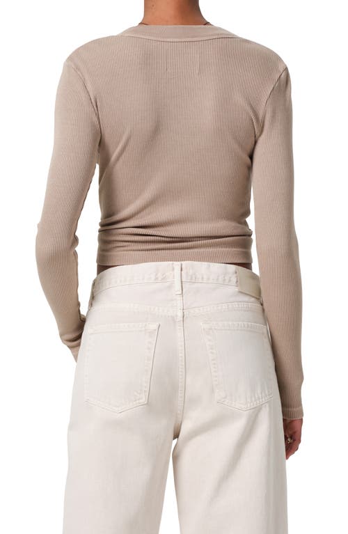 Citizen Of Humanity Citizens Of Humanity Varra Rib Henley In Sand Atlas Medium Brown
