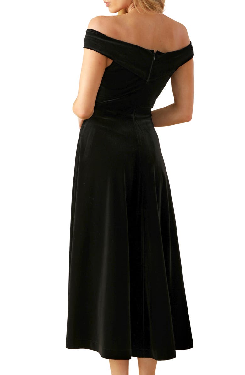 FLYING TOMATO Off the Shoulder Velvet Midi Dress, Alternate, color, Black/Red