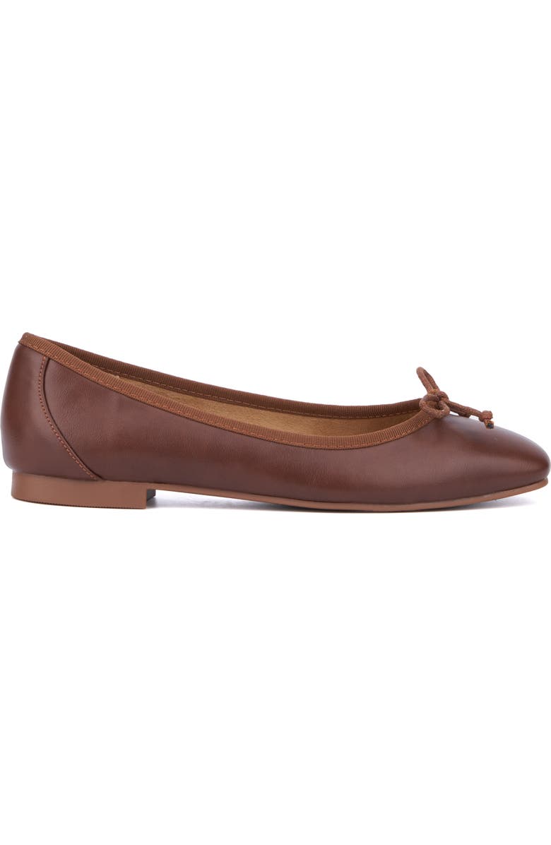 NEW YORK AND COMPANY Paulina Ballet Flat, Alternate, color, Chocolate
