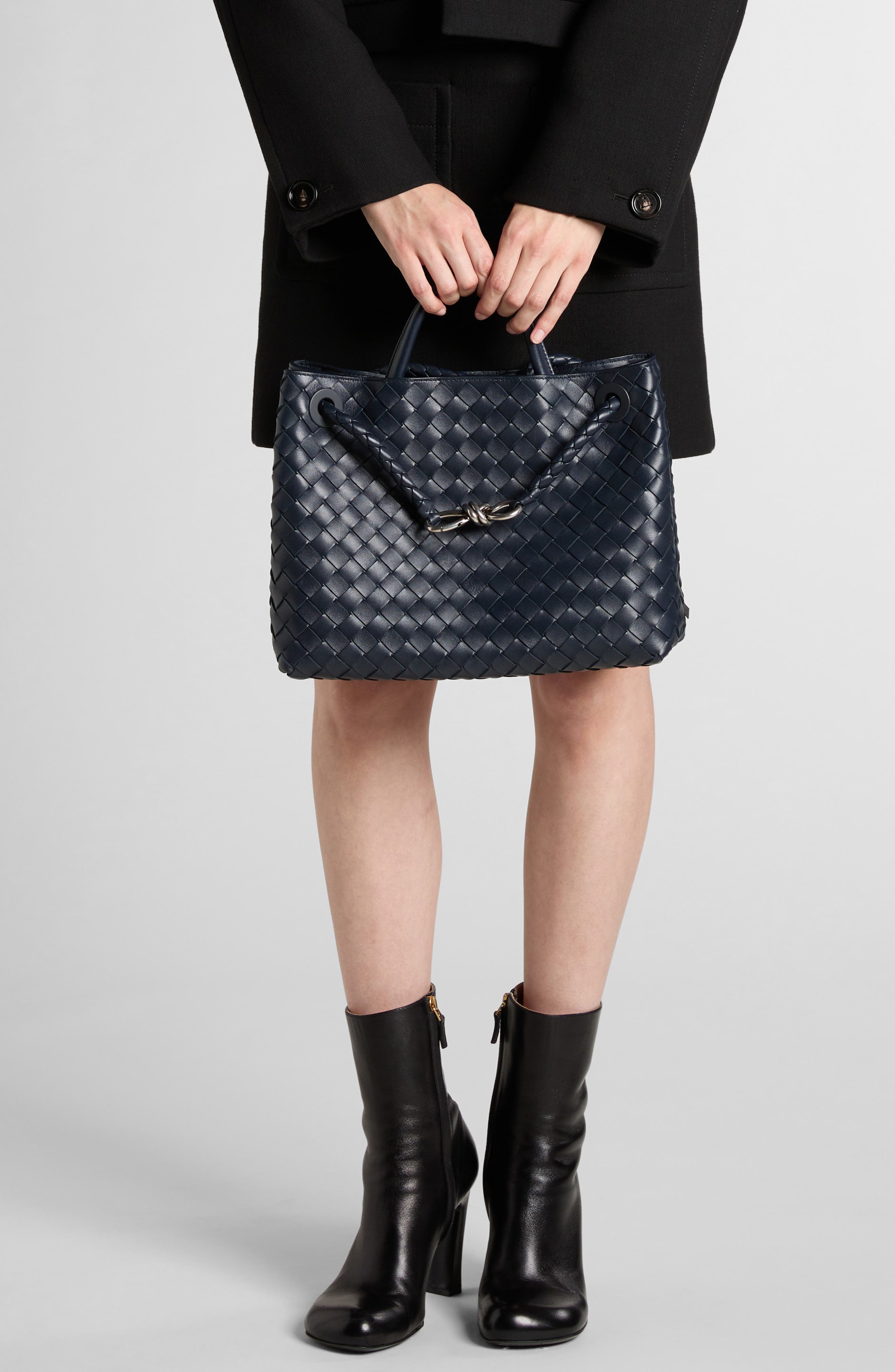 Medium Andiamo Intrecciato Shoulder Bag, Alternate, color, BLACK/VINTAGE SILVER/BLACK