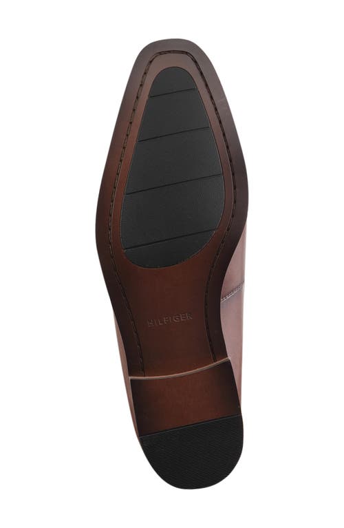 Tommy Hilfiger Shovan Loafer In Brown