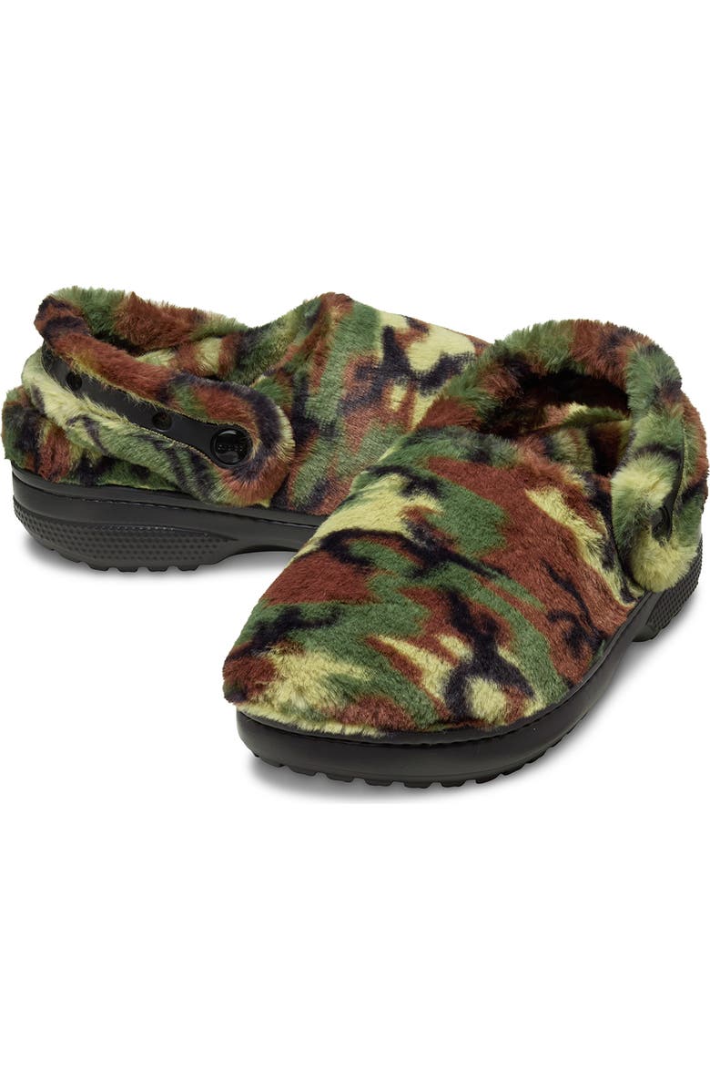 CROCS Classic Unfurgettable Camo Clog, Alternate, color, Army Green Multi