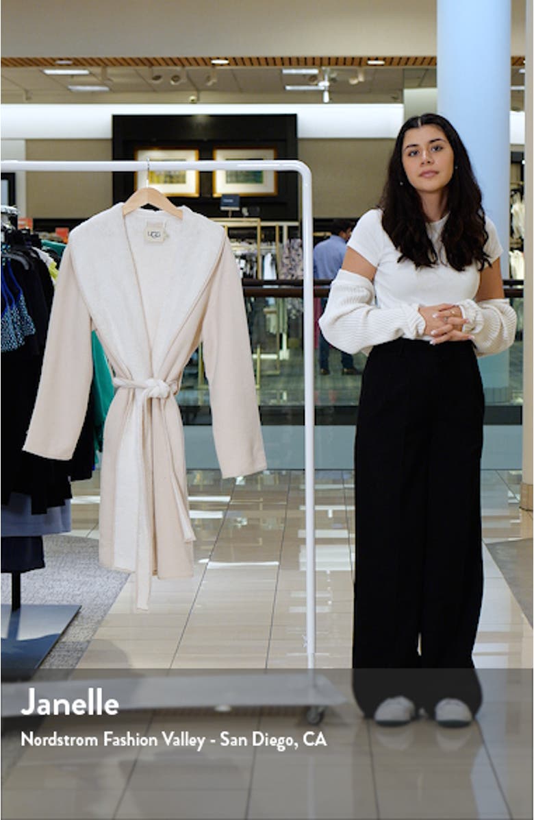 Anabella Reversible Robe, sales video thumbnail