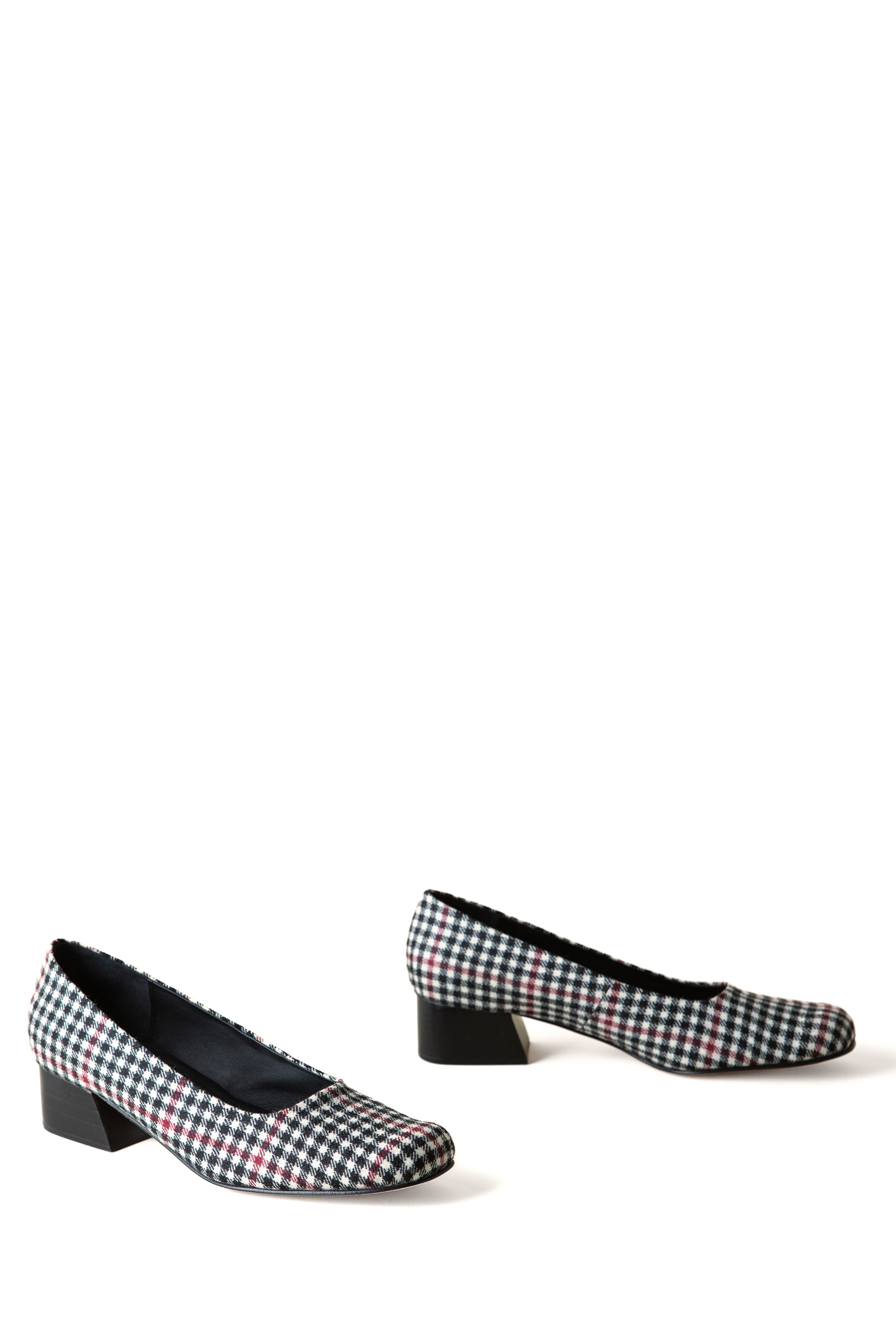 Luisa Pump, Alternate, color, Black + White Tweed