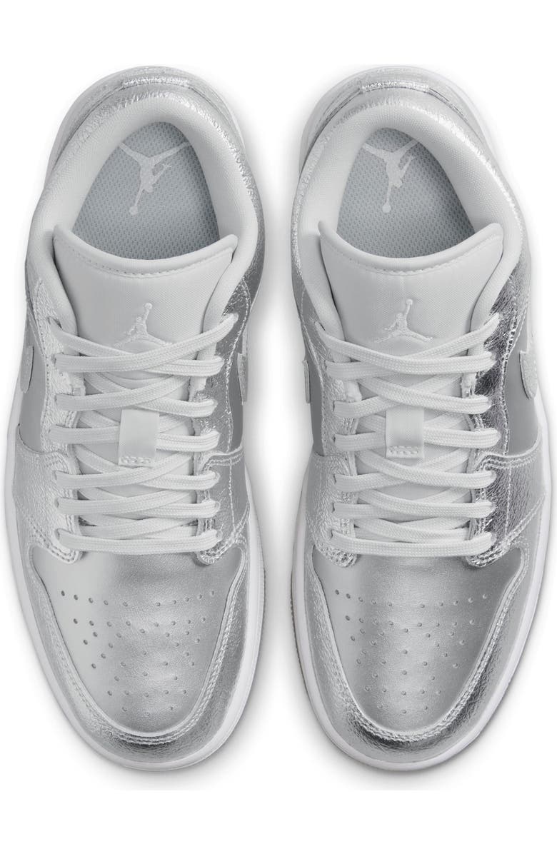 Jordan Air Jordan 1 Low SE Basketball Sneaker, Alternate, color,