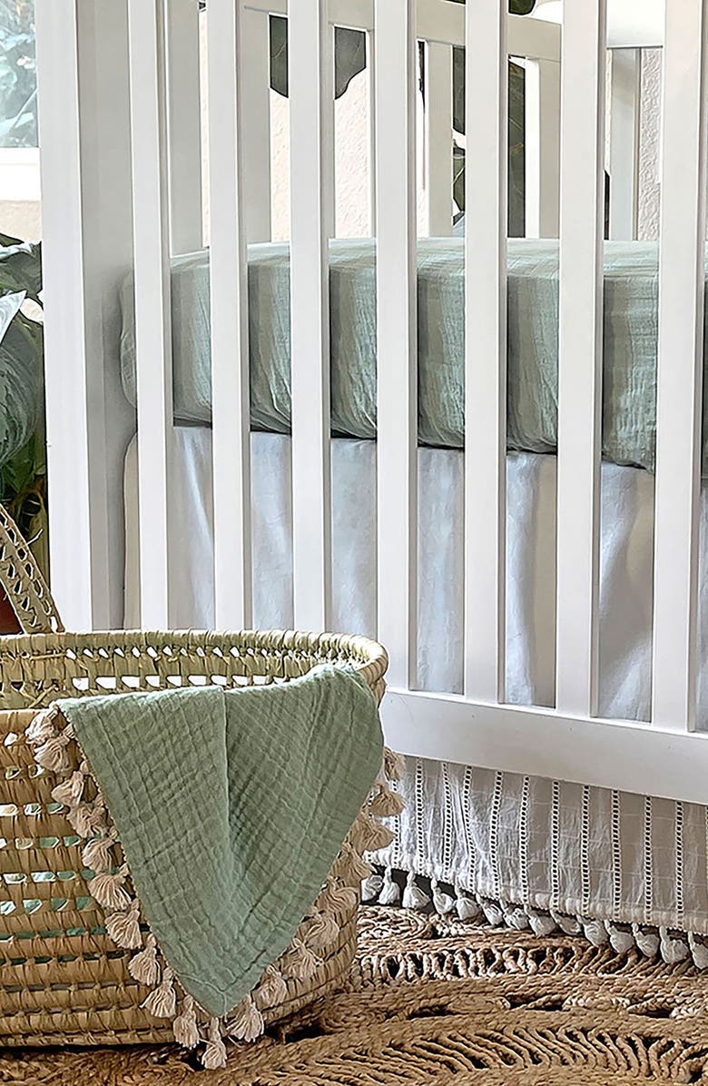 CRANE BABY Cotton Muslin Fitted Crib Sheet, Alternate, color, Green