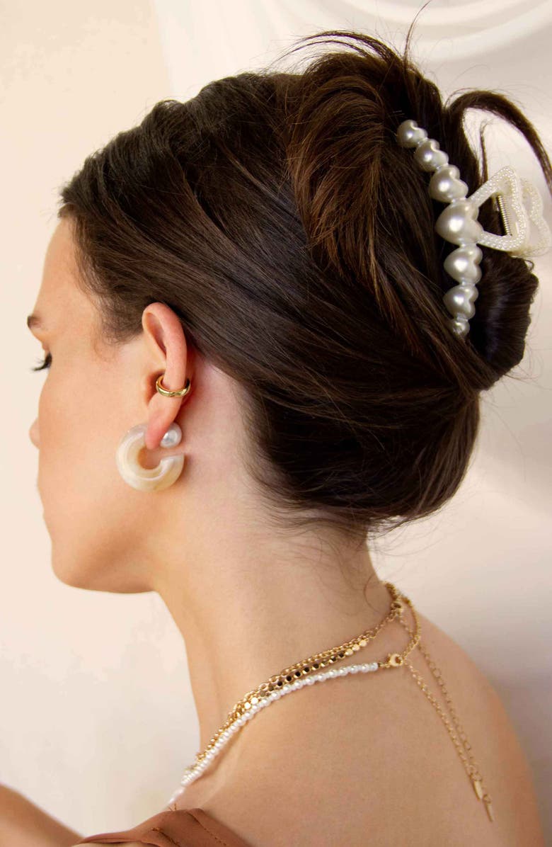 Ettika Imitation Pearl Jaw Clip, Alternate, color,