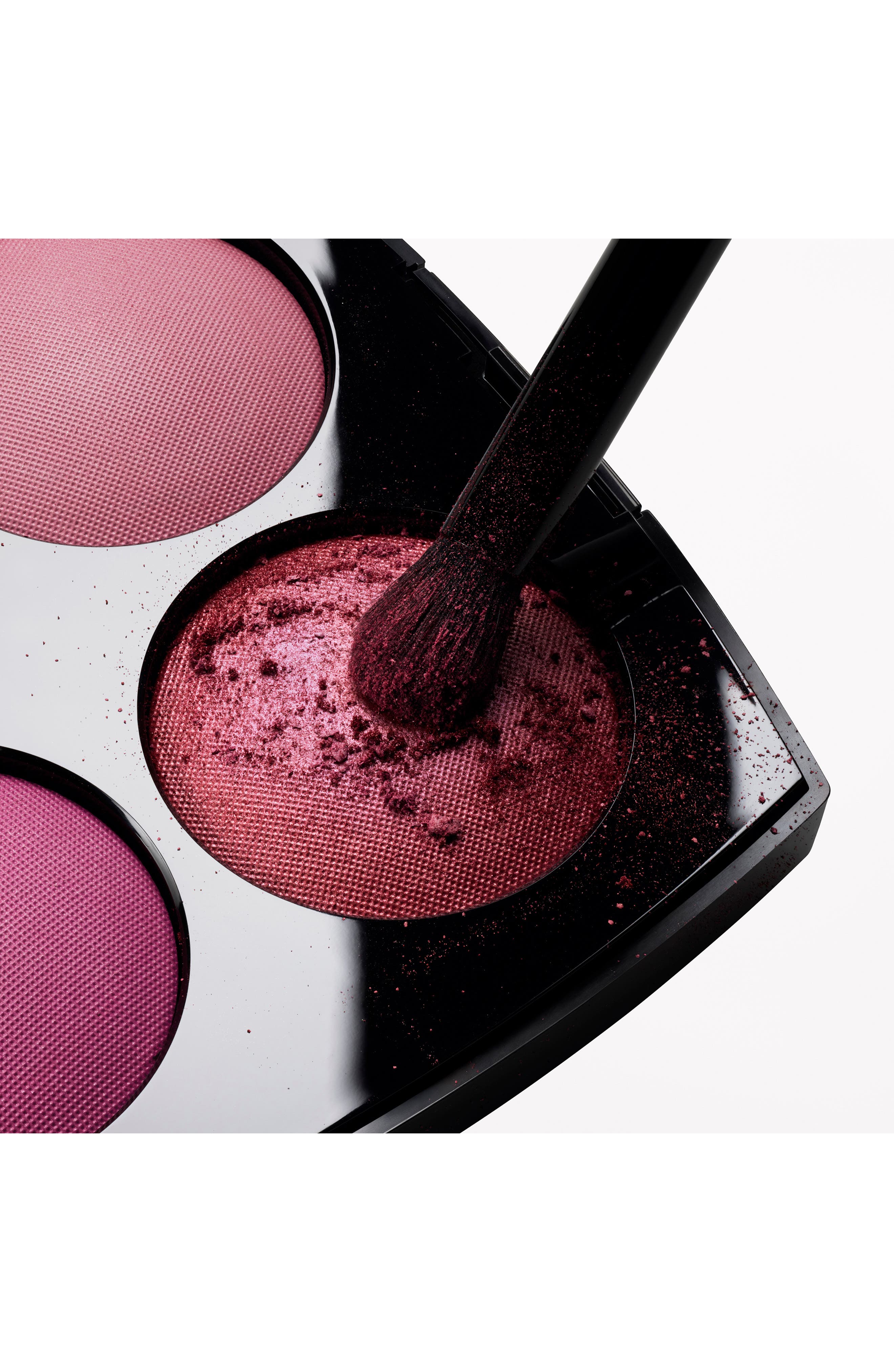 ROUGE NOIR CONFIDENCE XXL Eyeshadow & Blush Palette (Women