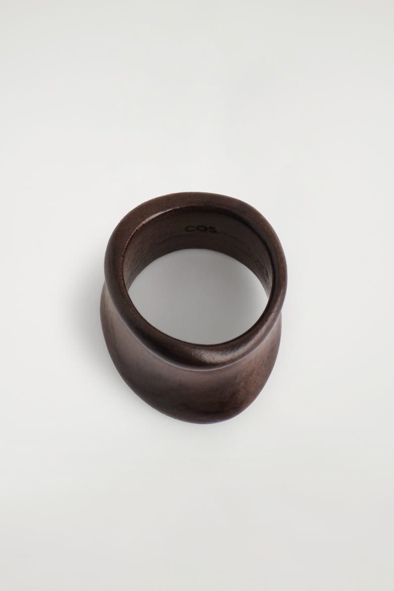 Curved Wooden Ring, Alternate, color, WALNUT