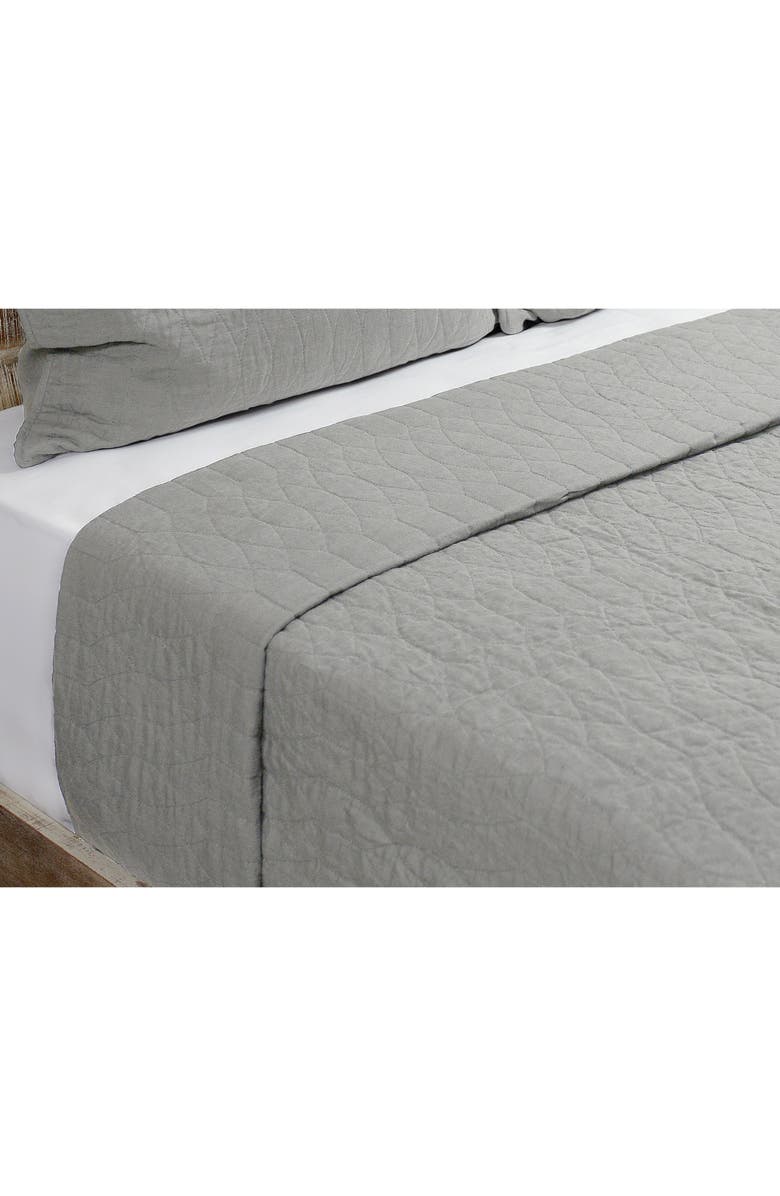 Villa Home Collection Cressida Linen Quilt, Main, color,