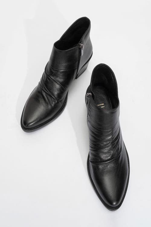 Forever & Always Shoes Rule Leather Chunky Boot In Black