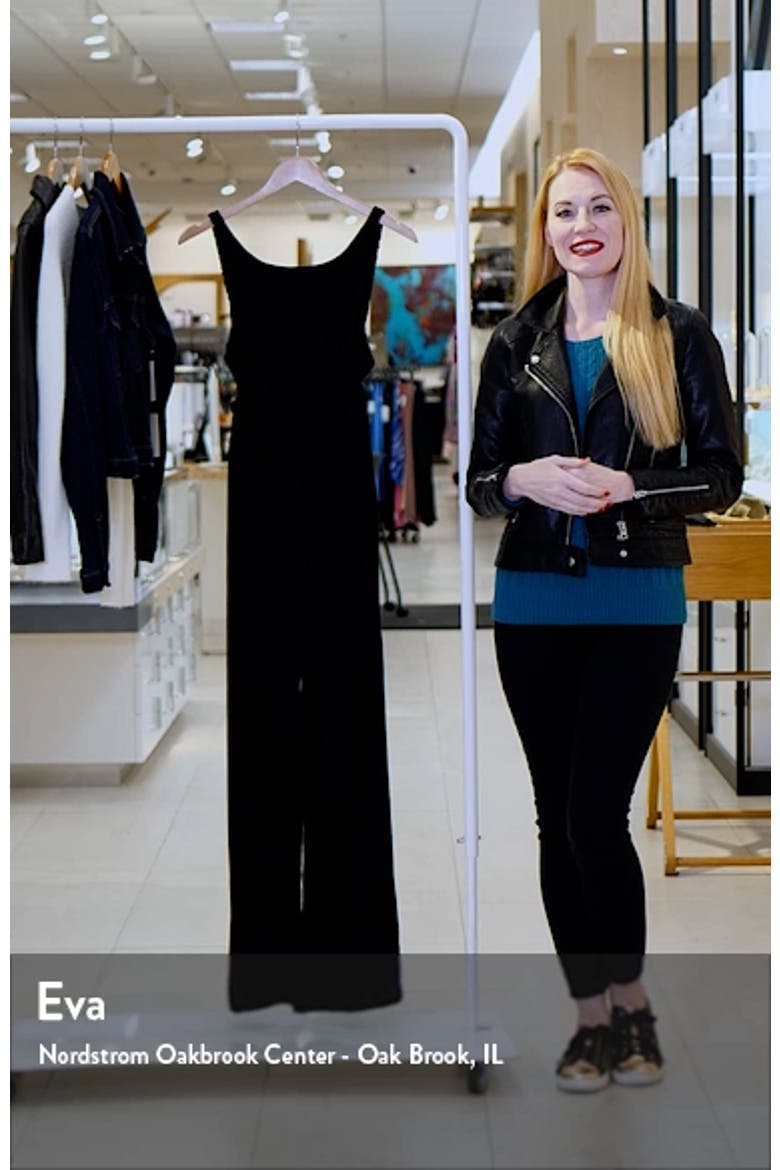 Eddie Linen Blend Sleeveless Jumpsuit video