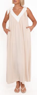 Petal & Pup Dami Shoulder Bow Maxi Dress