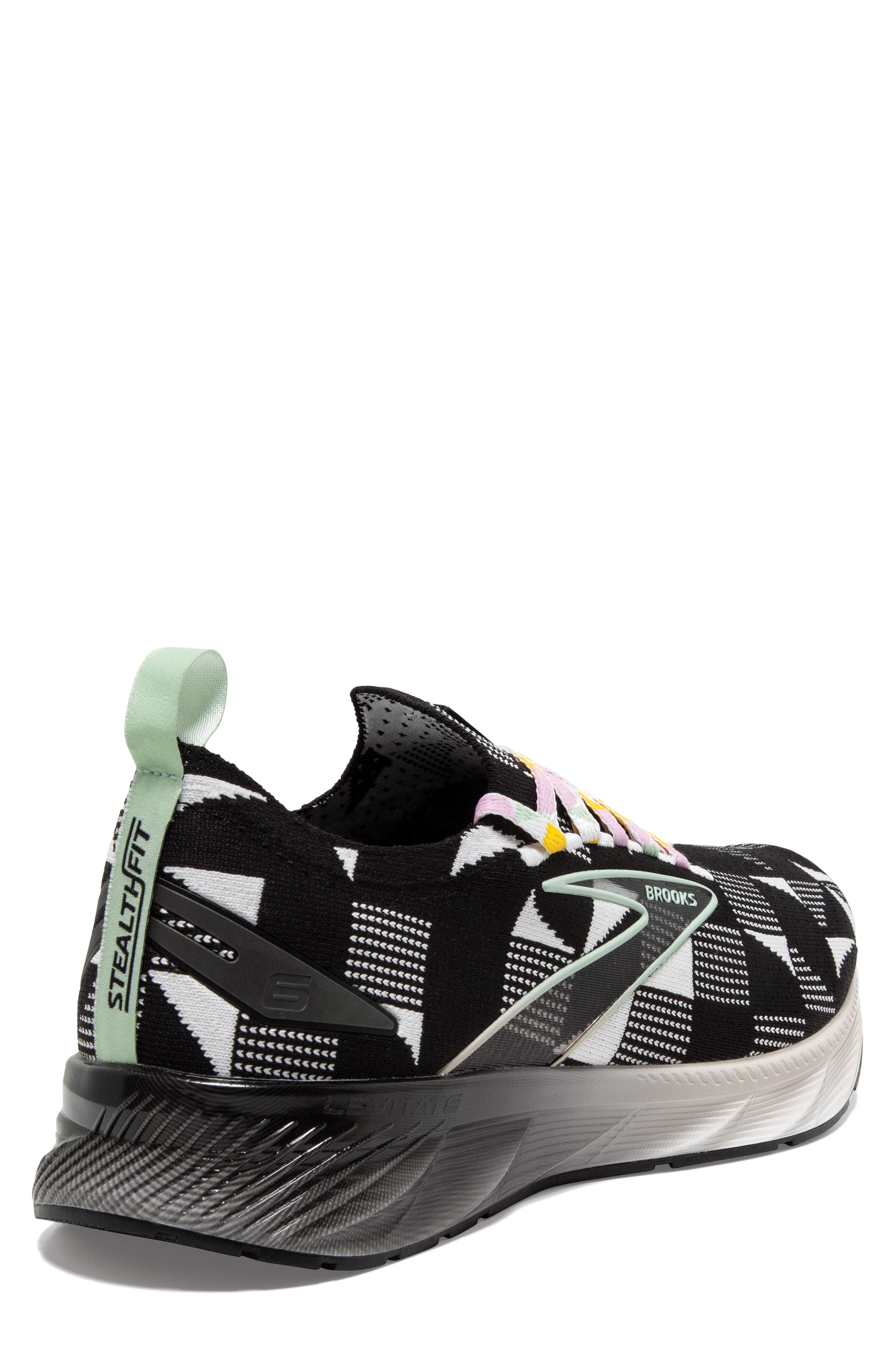 Brooks Levitate StealthFit 6 Running Shoe, Alternate, color, 
