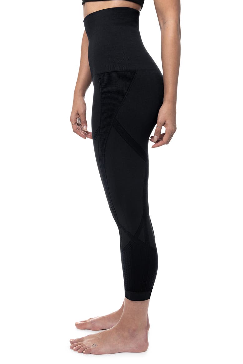 Mother Tucker® Active Compression Capri Leggings, Alternate, color, BLACK