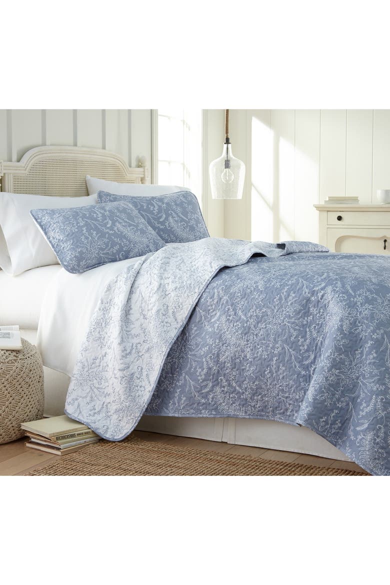 Winter Brush Reversible Quilt Set, Main, color, BLUE