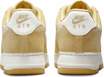 Air Force 1 '07 LV8 Sneaker