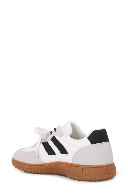 Berness Double Lace Sneaker In Multi