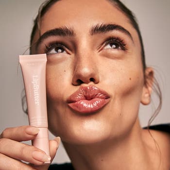 kylie cosmetics lip butter リップバター v1_Lip-Butter-_SE_-Peach-