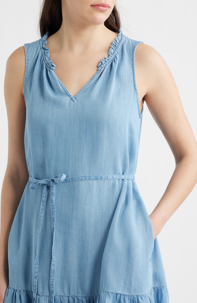 beachlunchlounge Zendaya Sleeveless Dress, Alternate, color, Light Wash